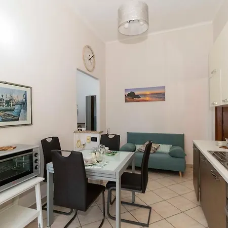 Dora Modern & Functional Flat Apartment Turin