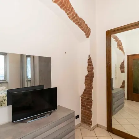 Dora Modern & Functional Flat Apartment *